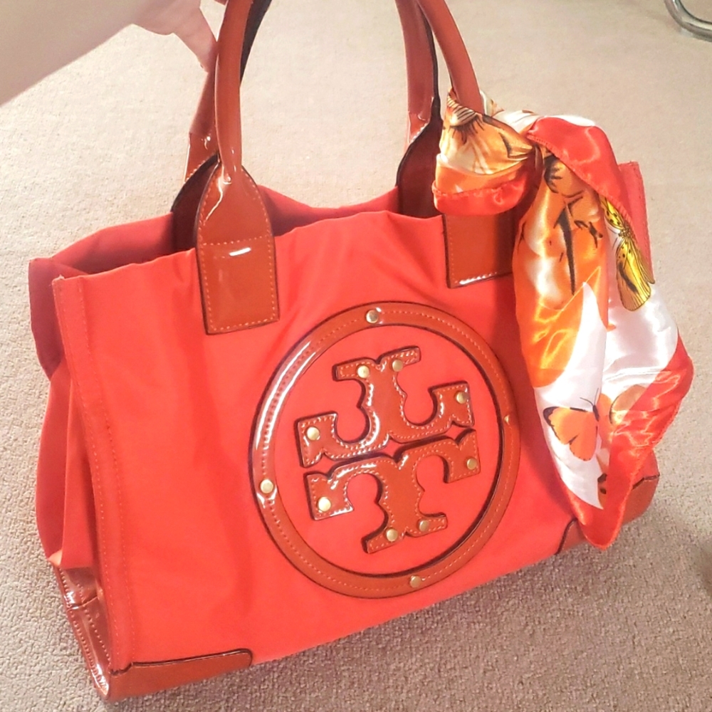 Tory Burch purse